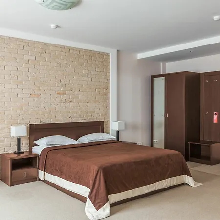 Complex Comfort Hotel 3*